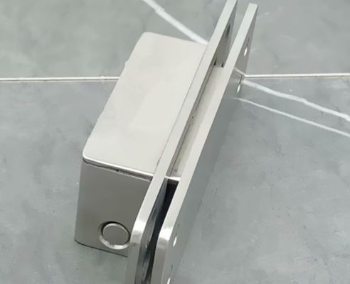 0.5kg 180° abertura de aço inoxidável dobradiça invisível para porta 18-22mm